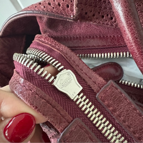 Balenciaga Burgundy Shoulder Bag - Picture 5 of 13